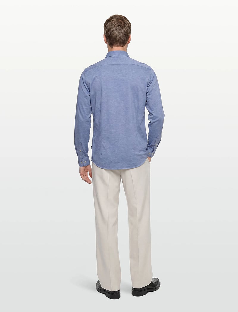 Lindbergh Black - Superflex knitted shirt L/S - casual skjorter - sky blue mel - 4