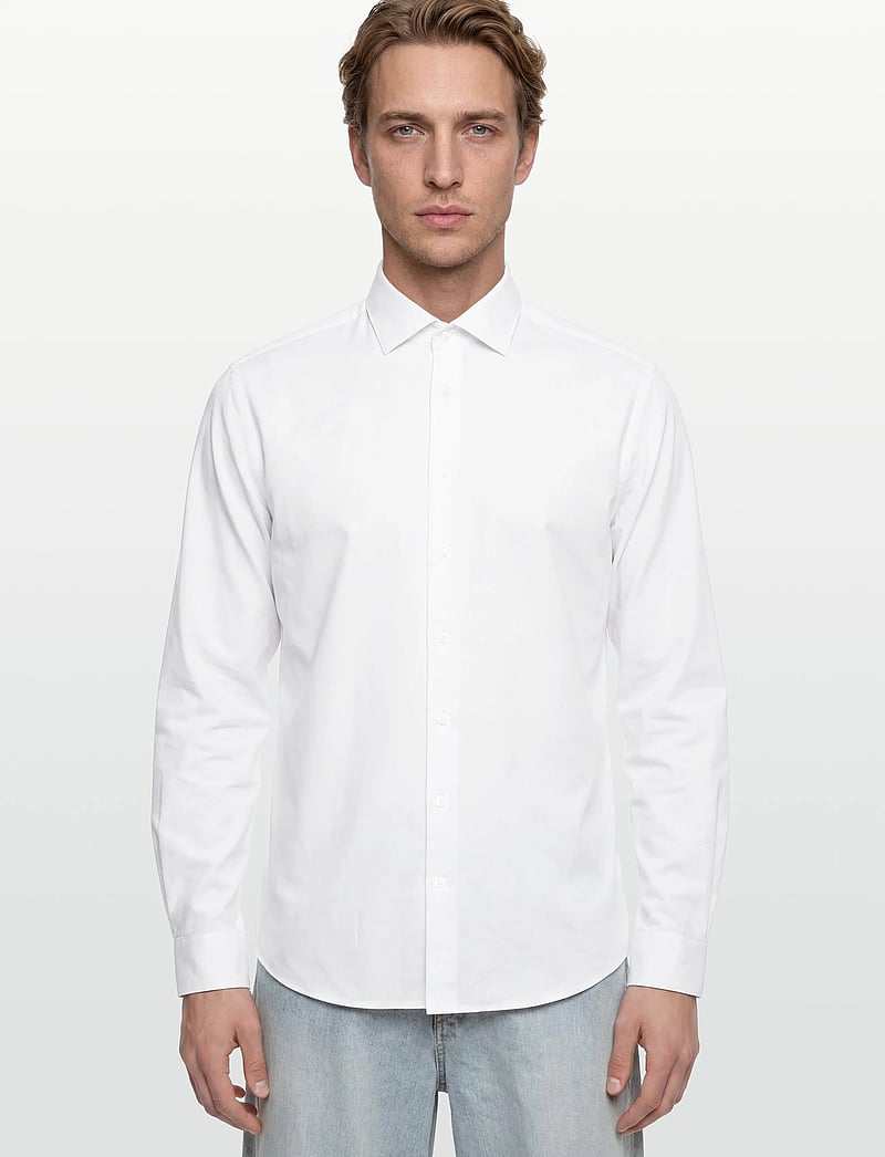 Lindbergh Black - Superflex knitted shirt L/S - casual hemden - white - 3
