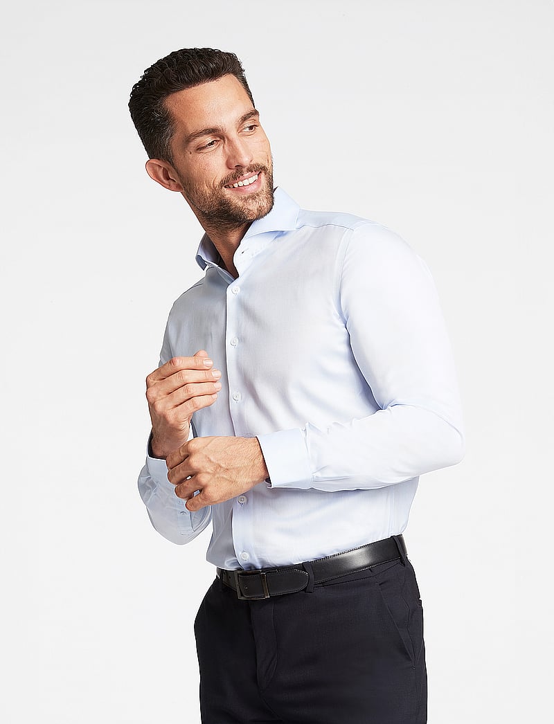 Lindbergh Black - 1927:Twill weave shirt WF L/S - pidulikud särgid - light blue - 0