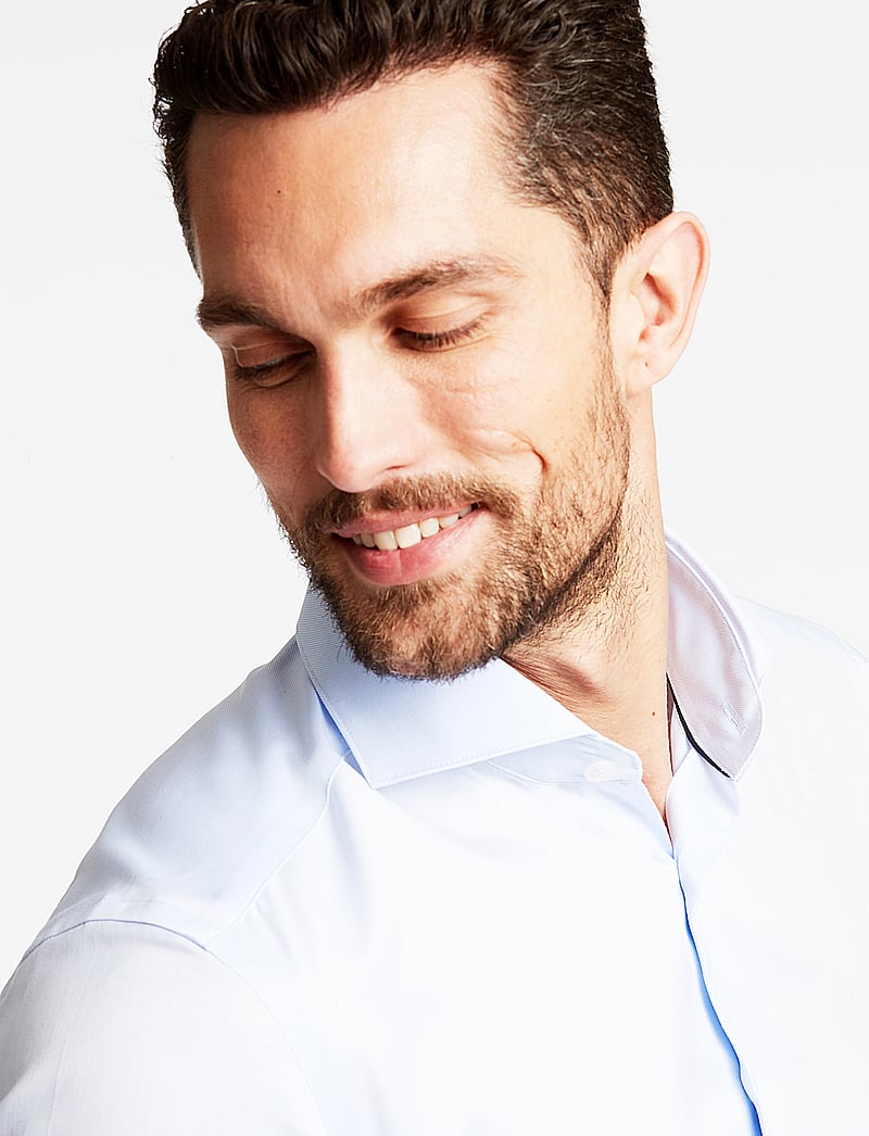 Lindbergh Black - 1927:Twill weave shirt WF L/S - pidulikud särgid - light blue - 5