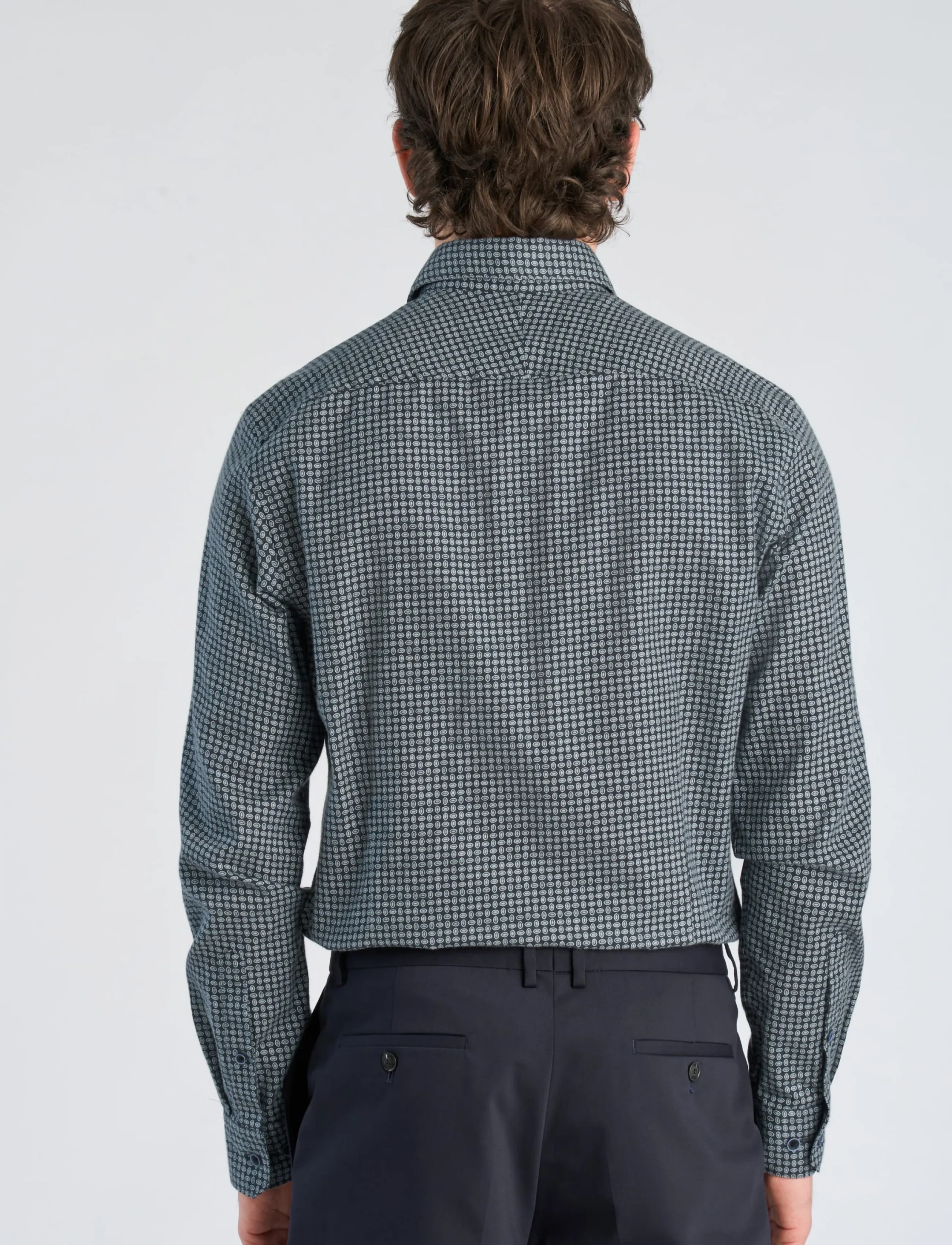 Lindbergh Black - 1927: Cashmere touch twilll AOP shirt WF L/S - kostymskjortor - navy - 4