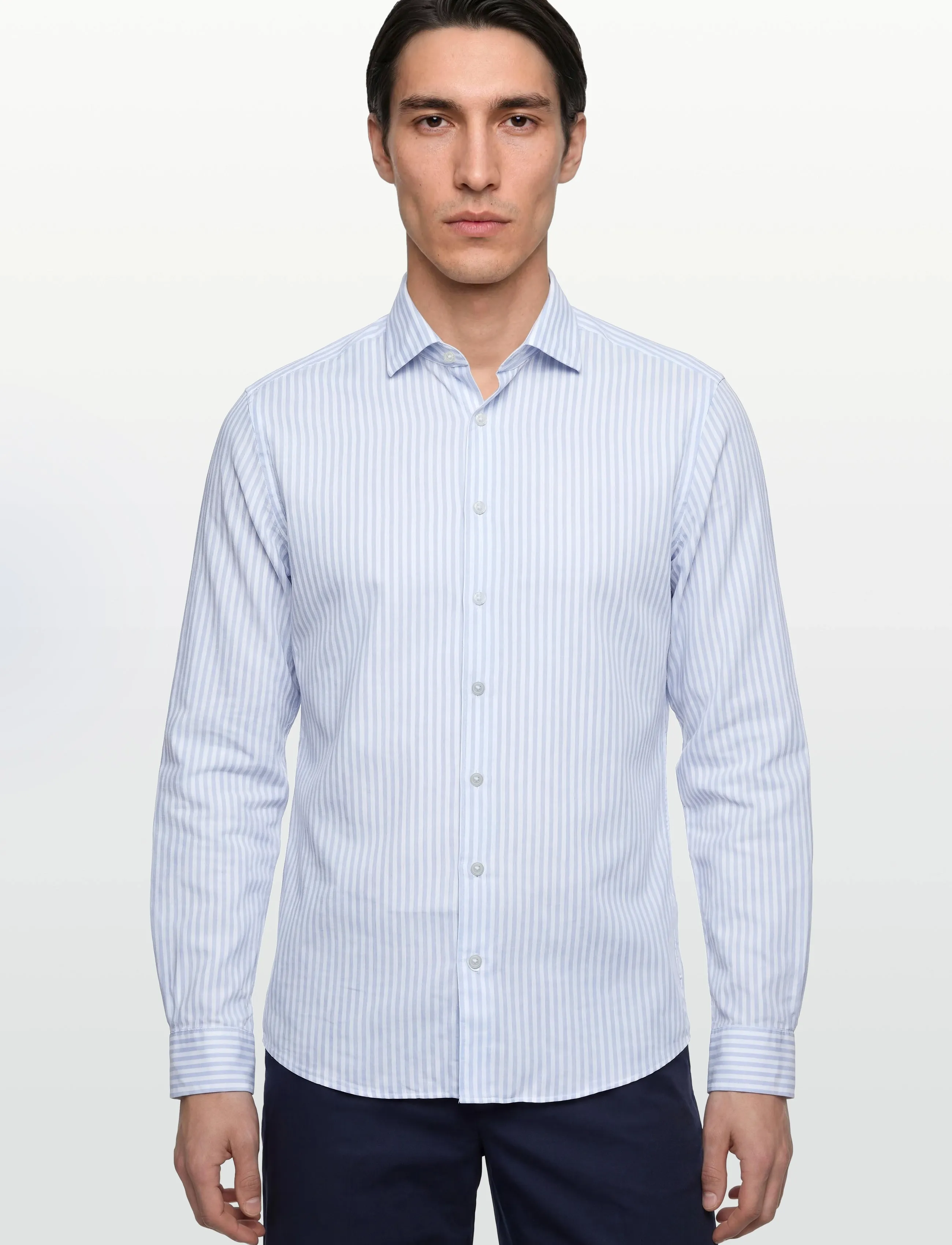 Lindbergh Black - 1927: Cotton/linen soft collar str - gestreifte hemden - lt blue - 3