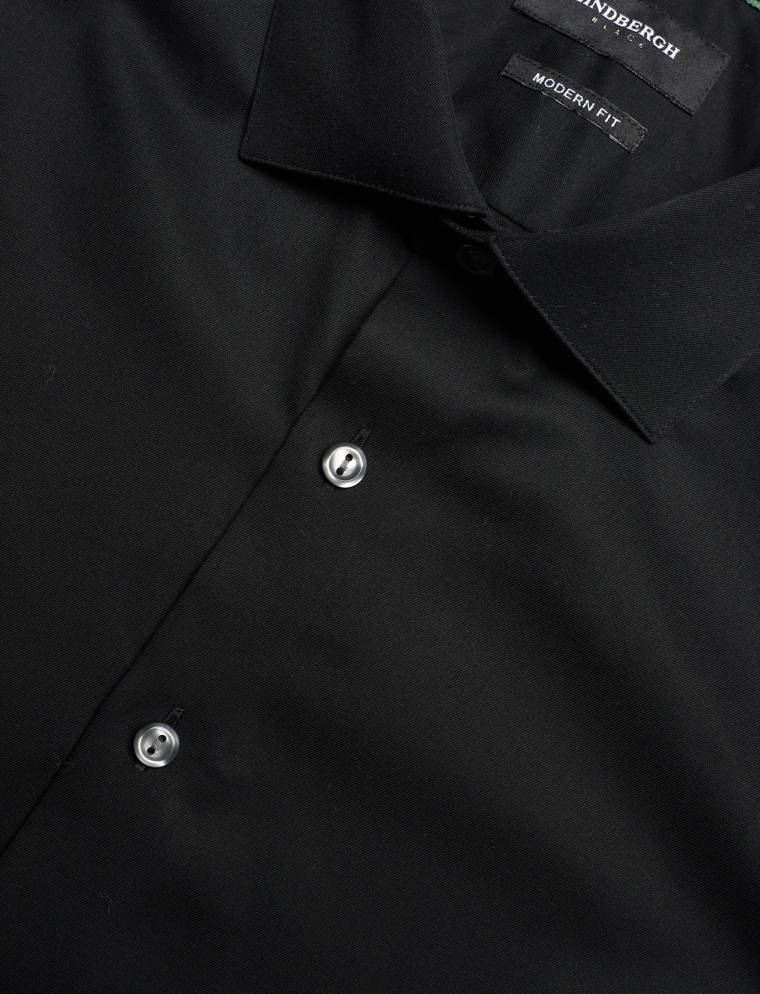 Lindbergh Black - Technical :Cut away collar, tailor fit cotton shirt, WF LS - formelle hemden - black - 4