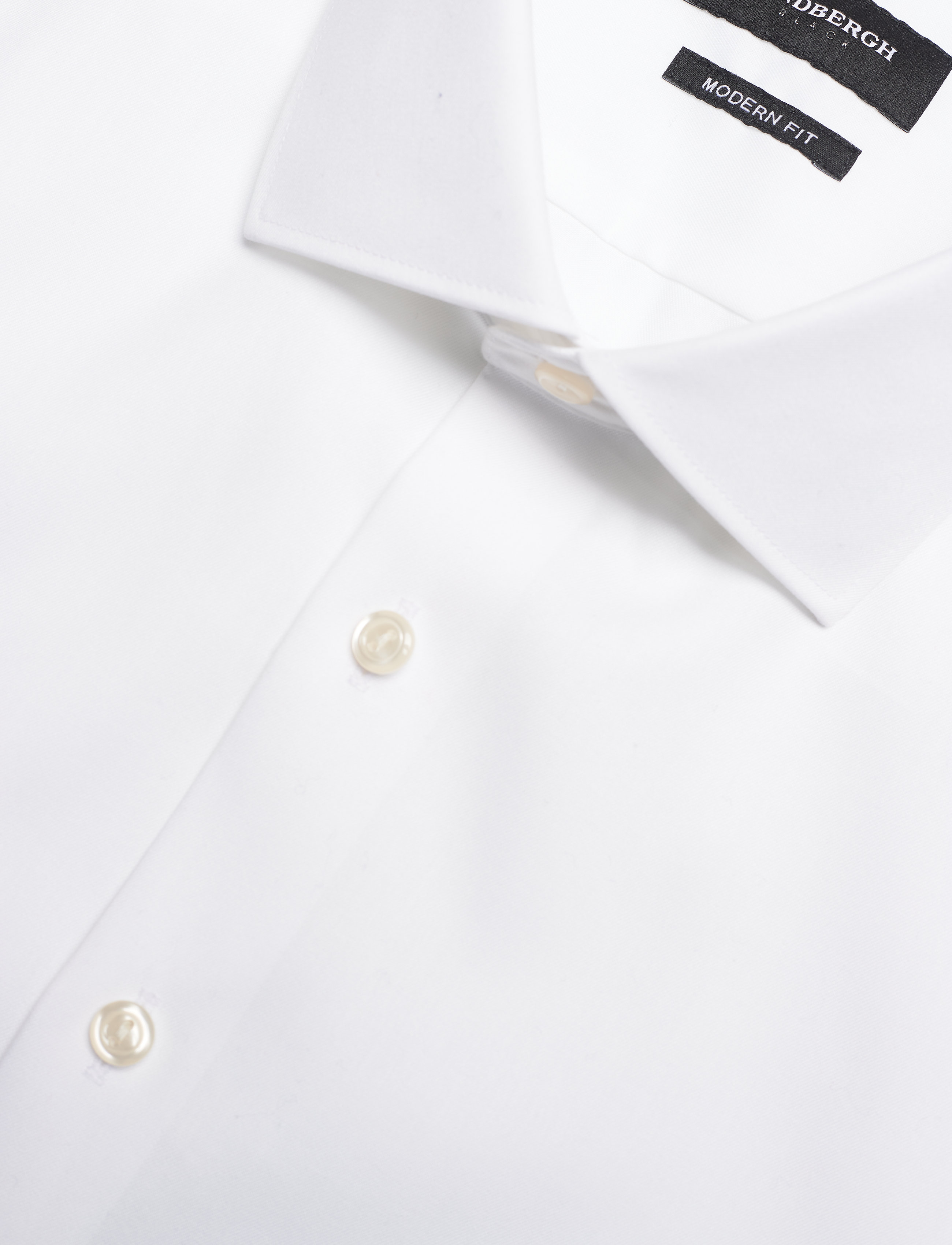Lindbergh Black - Technical :Cut away collar, tailor fit cotton shirt, WF LS - formal shirts - white - 4