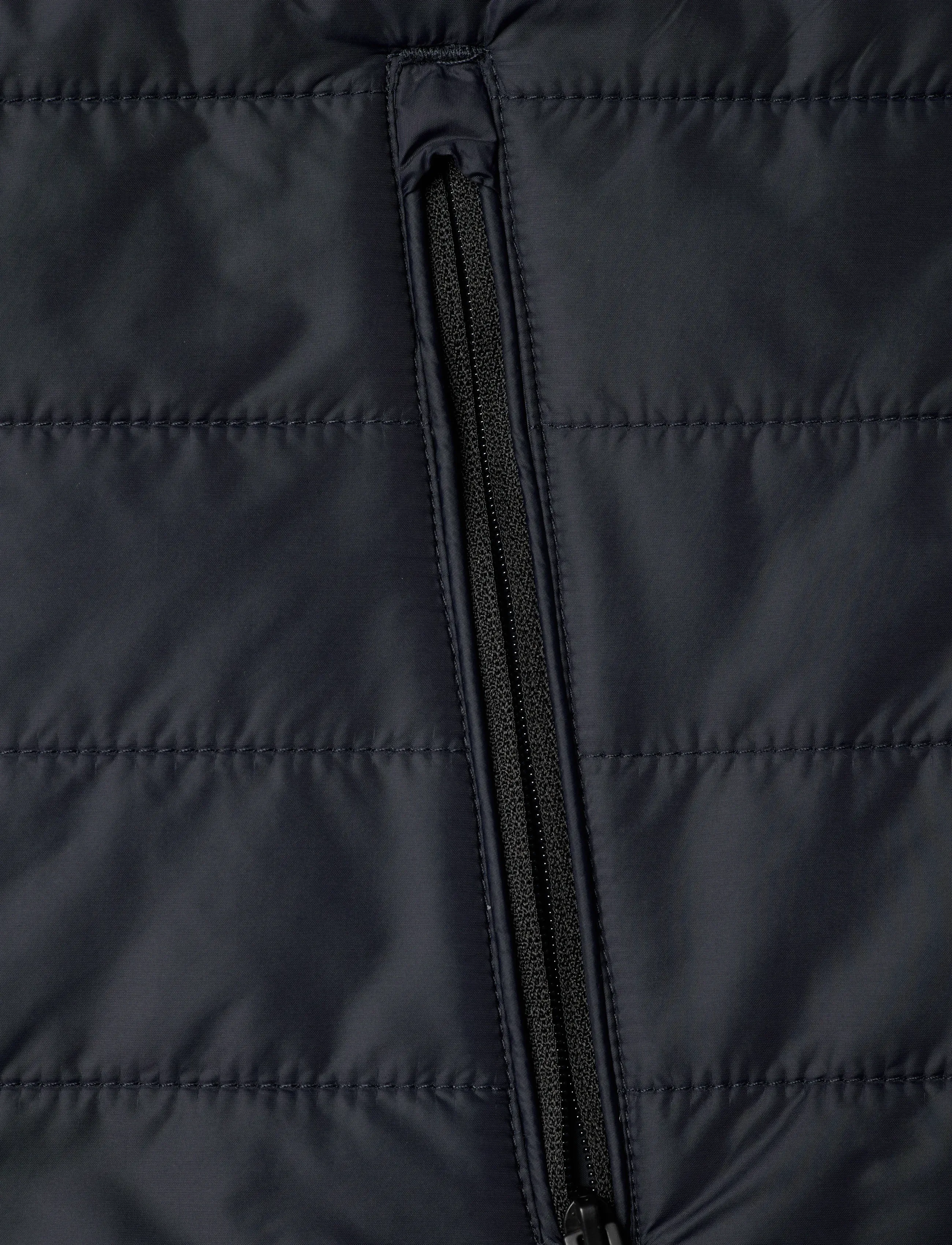 Lindbergh Black - ?Light padded zip through vest - bodywarmers - dk navy - 3
