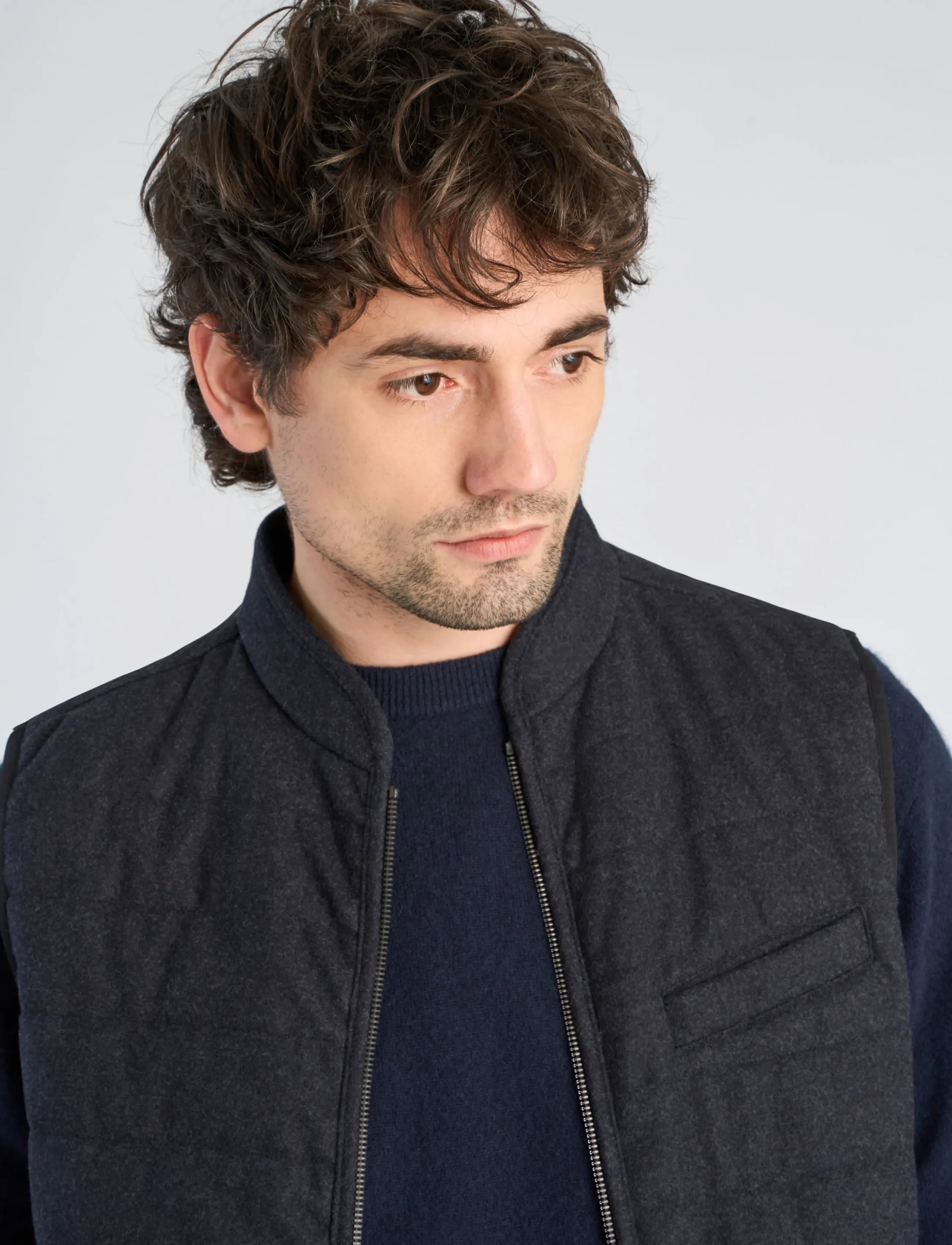Lindbergh Black - Light padded zip through vest - navy mel - 5