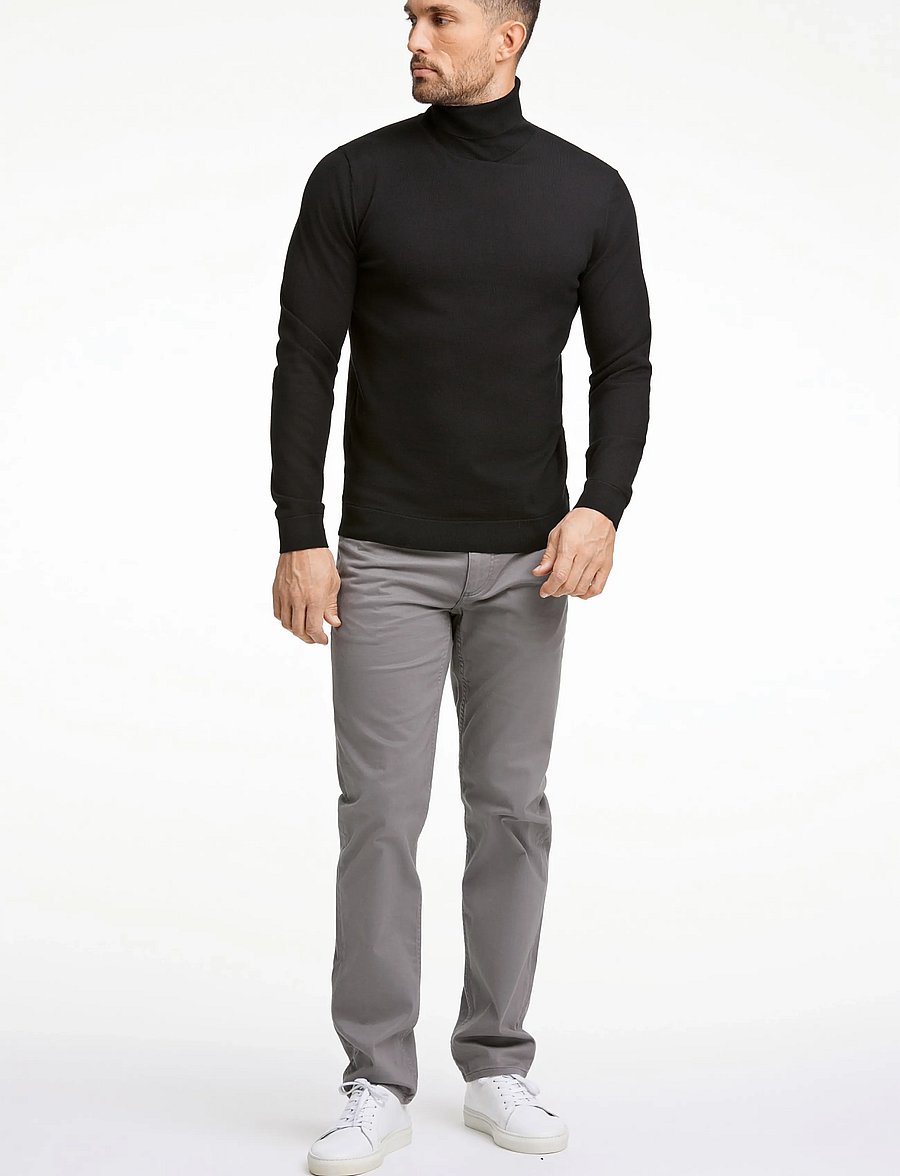 Lindbergh Black - 100 % merino roll neck knit - polokrage - black - 0