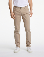 Lindbergh Black - 1927: Cashmere touch pants - tapered jeans - sand - 2