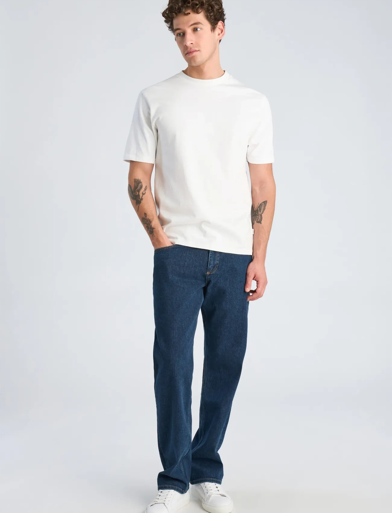 Lindbergh Mid Wash Indigo Loose Fit Jeans - Navy - 30 x 30 2