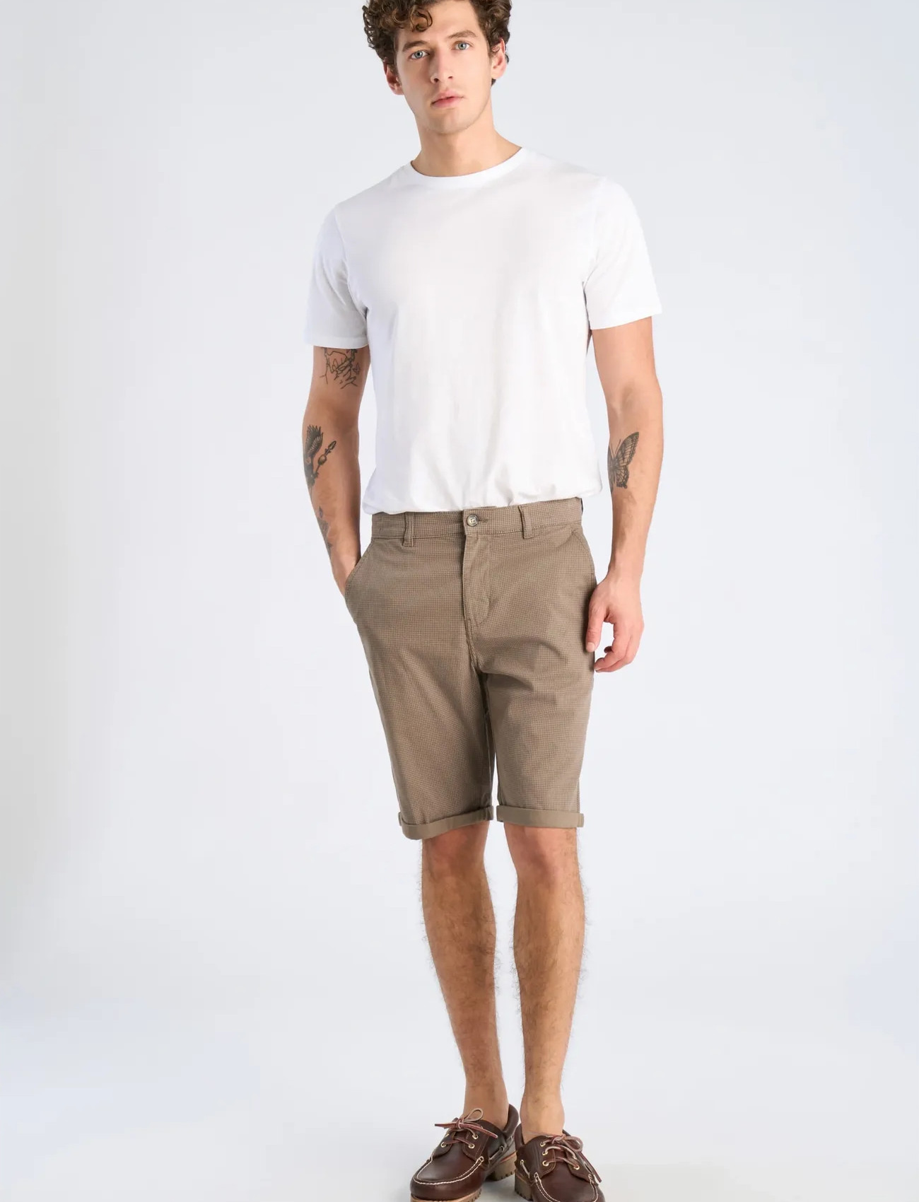 Khaki green