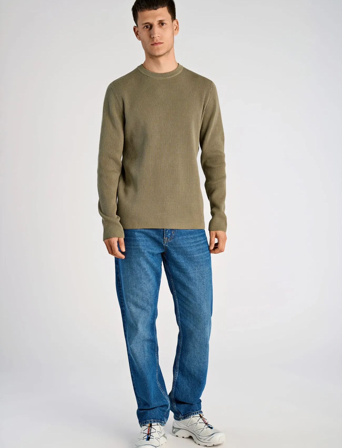 Khaki green