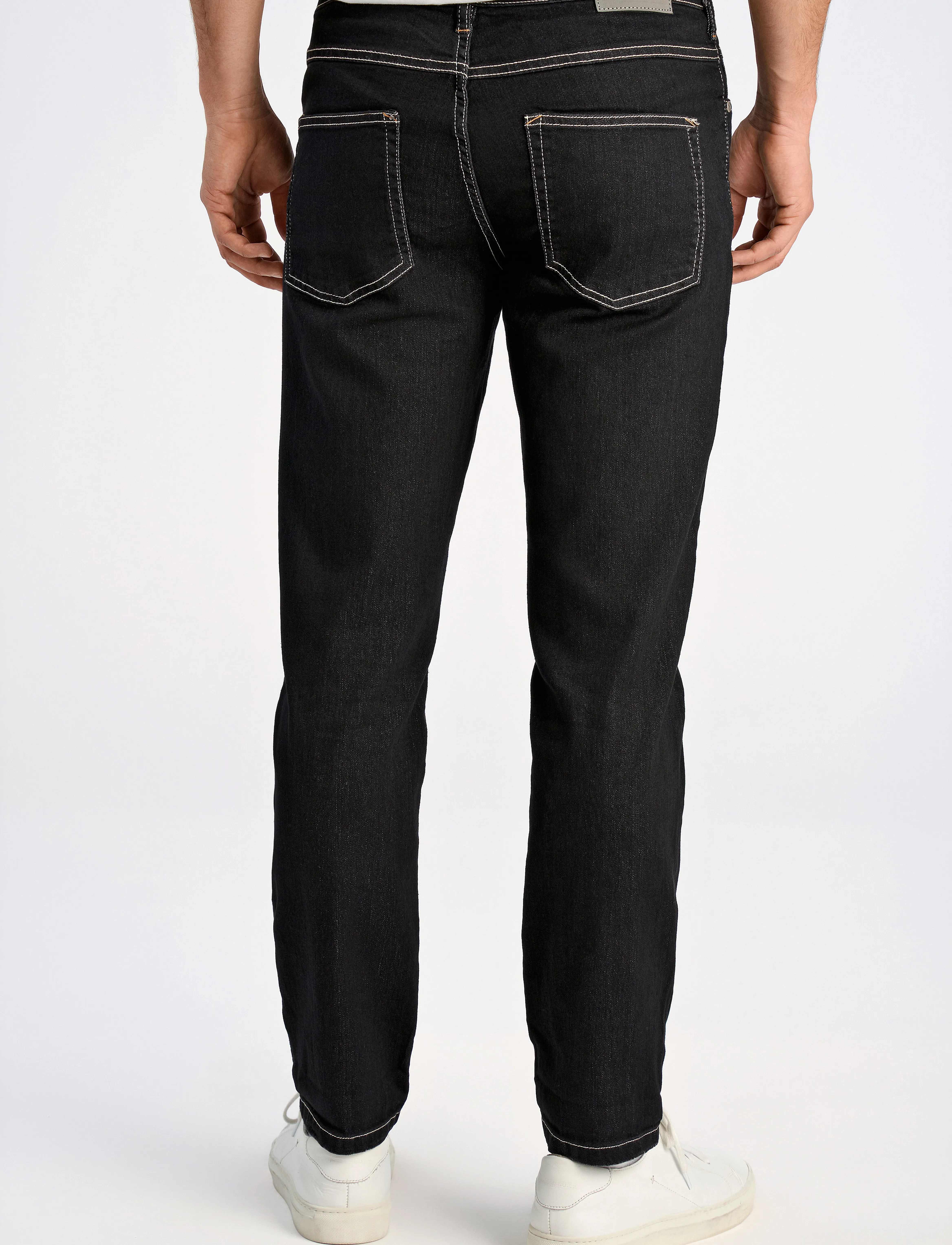 Lindbergh - Tapered fit jeans - bukser & jeans - black wash - 4