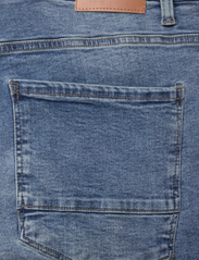 Lindbergh - Tapered Fit Superflex Jeans - slim fit -farkut - medium blue - 9