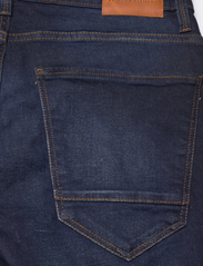 Lindbergh - Tapered Fit Superflex Jeans - slim fit jeans - night blue - 9