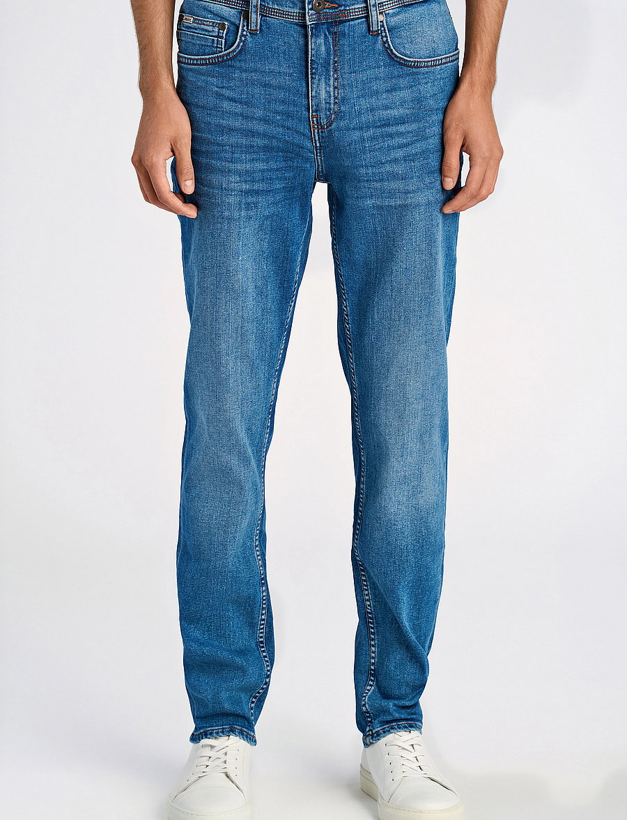 Lindbergh - 5-pocket jeans tapered fit - tapered jeans - sky blue - 3