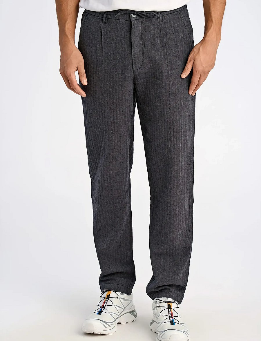 Lindbergh - Linen blend herringbone pants - linen trousers - black - 3