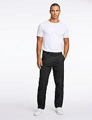 Lindbergh - Wide fit pants - chino's - black - 4