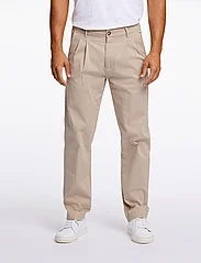 Lindbergh - Wide fit pants - chinos - stone - 2