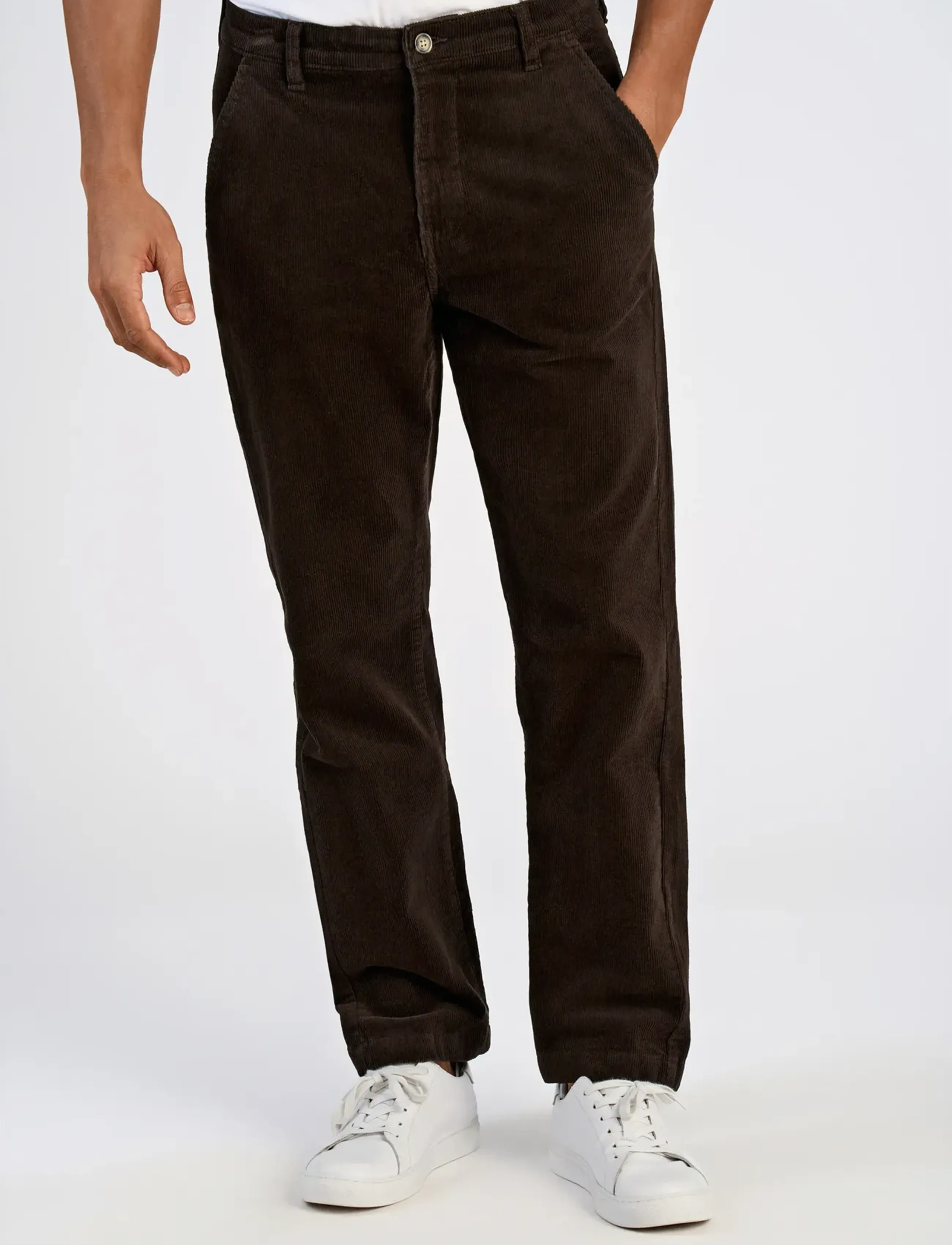 Lindbergh - Superflex corduroy chino pants - chinos - dk brown - 4