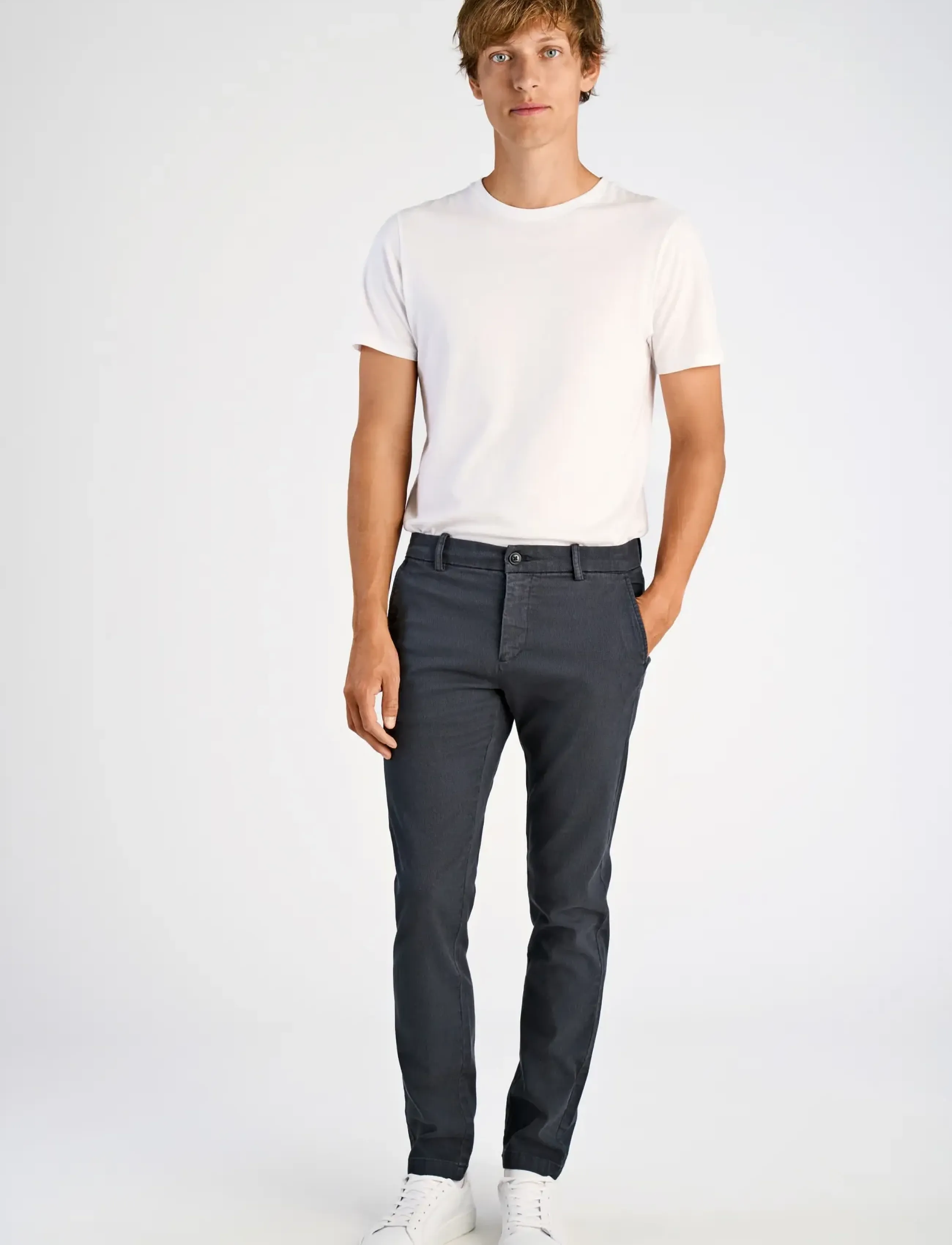 Lindbergh - Superflex AOP chino pants - herbstliche kleidung - navy - 0