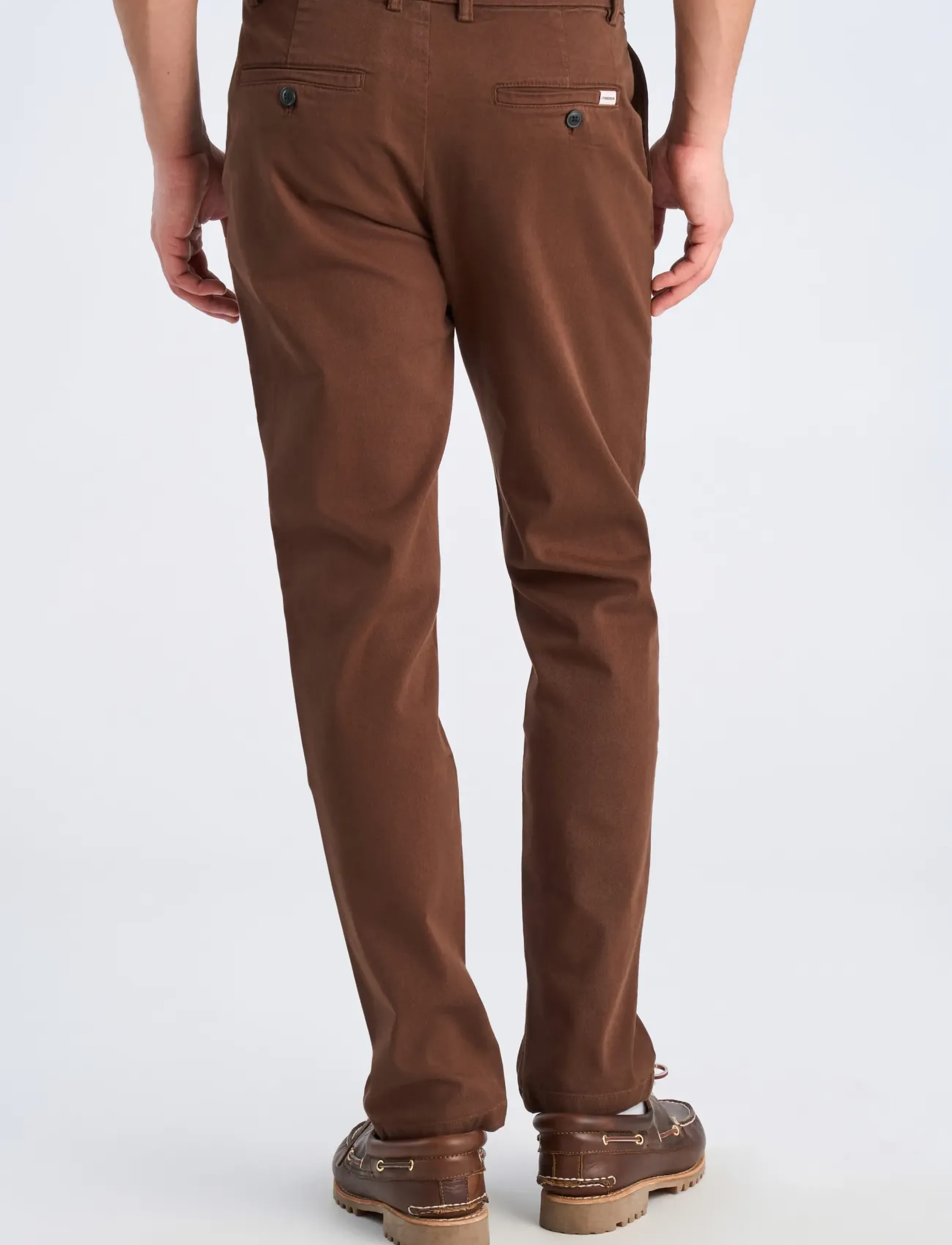 Lindbergh - Superflex chino pants - trousers & jeans - brown - 4