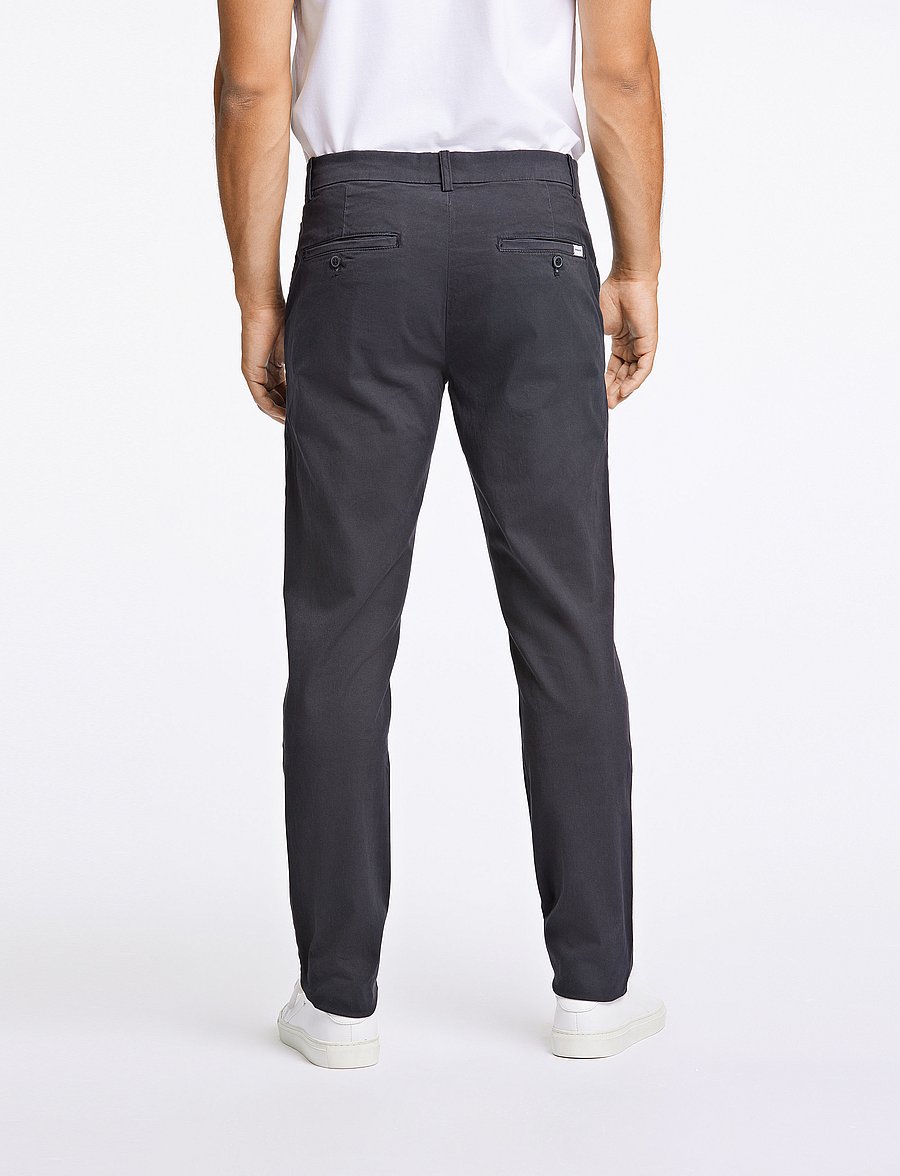 Lindbergh - Superflex chino pants - chinos - black - 4