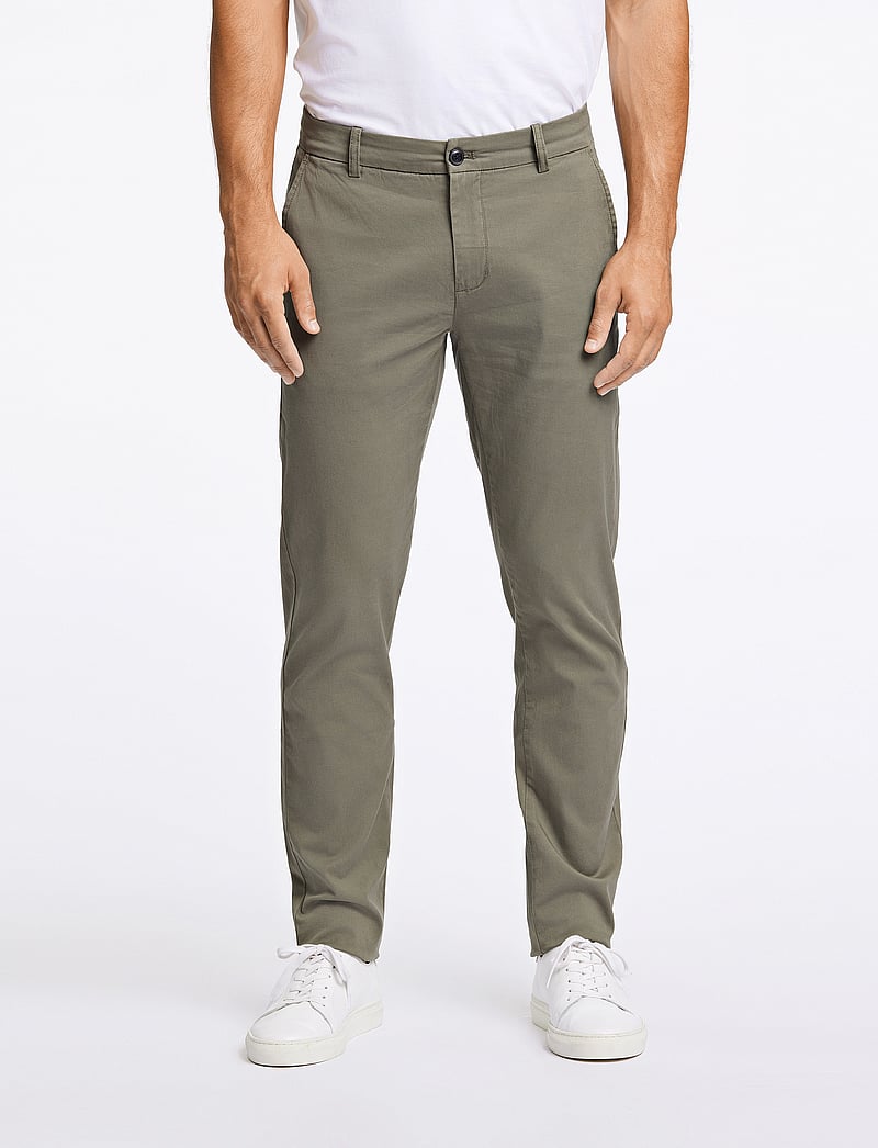 Lindbergh - Superflex chino pants - chinos - dk army - 3