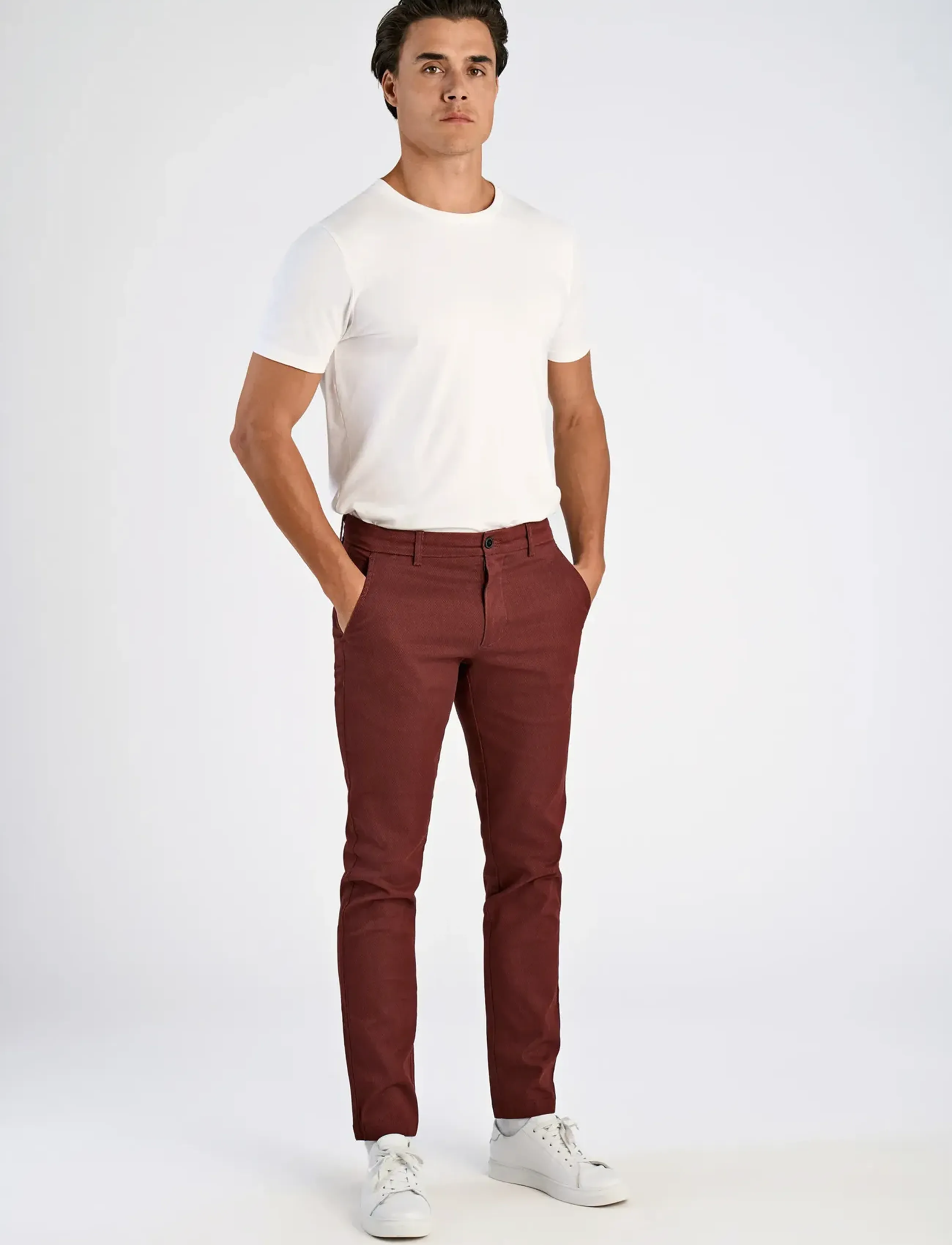 Lindbergh Aop Superflex Chino Pants, 30 x 32, Red, Bukser > Chinos, Herre