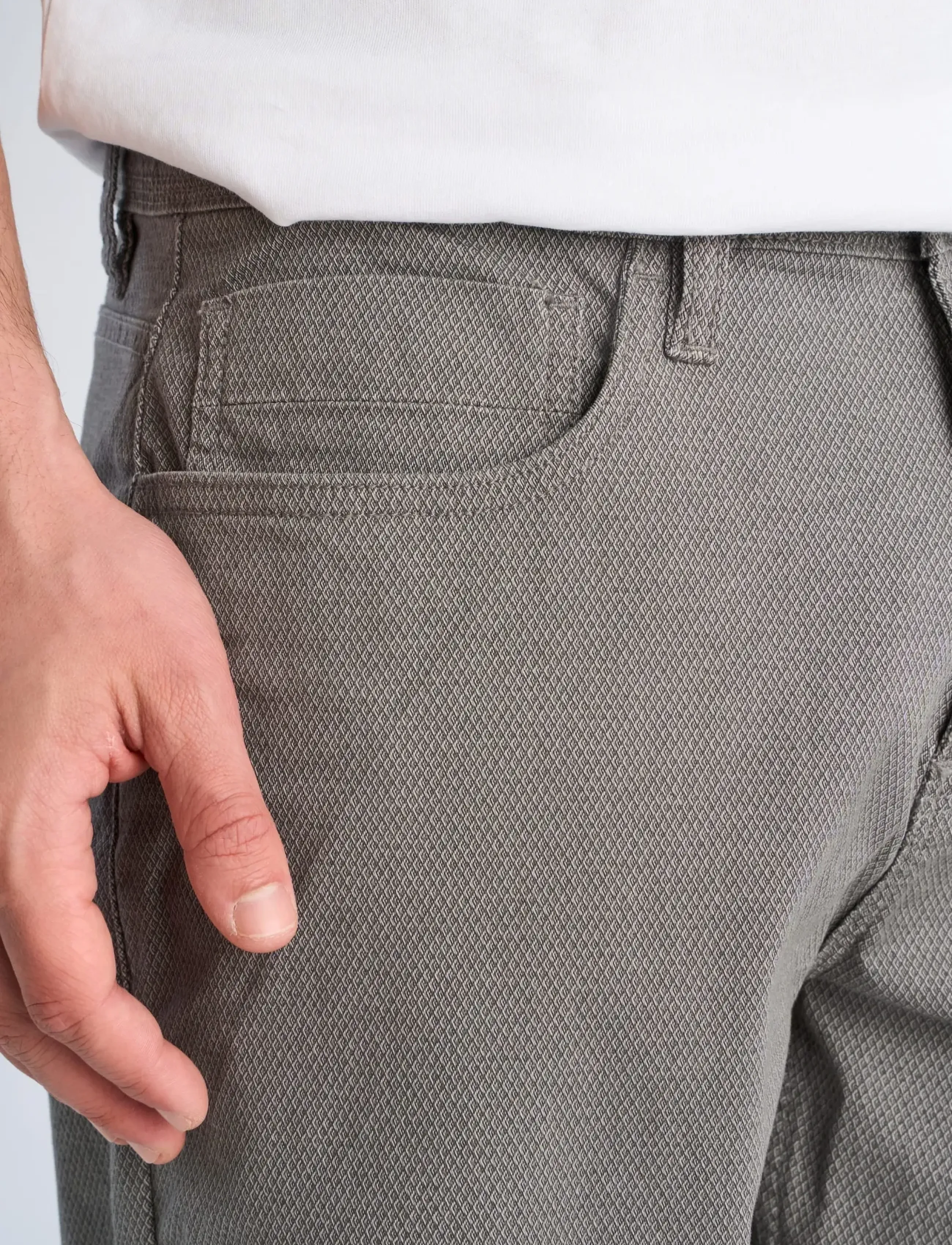 Lindbergh - AOP 5-pocket pants - casual trousers - lt grey - 5