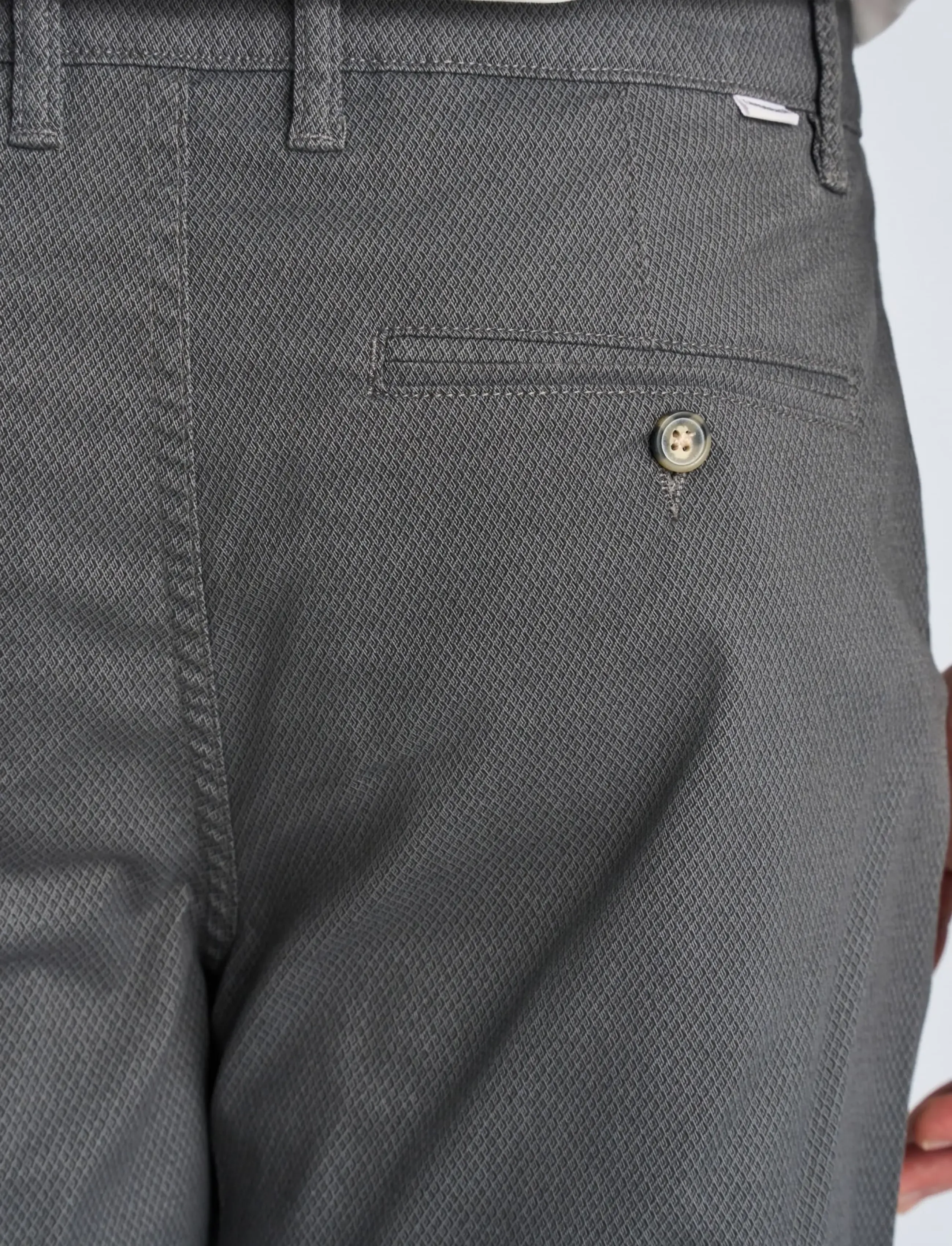 Lindbergh Aop Superflex Chino Pants chinos herr – bild 5