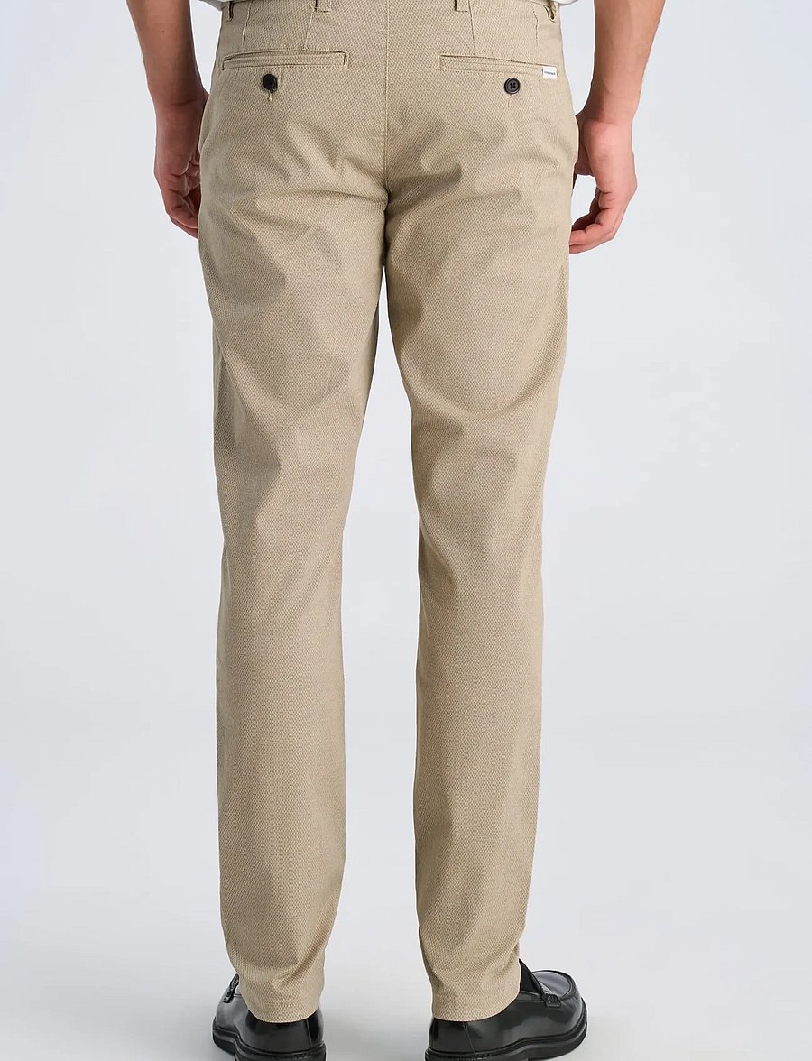 Lindbergh - AOP superflex chino pants - casual byxor - cream white - 4