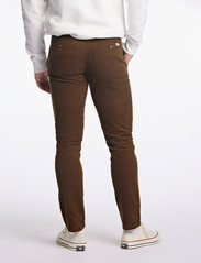 Lindbergh - Corduroy club pants - chinos - brown - 4