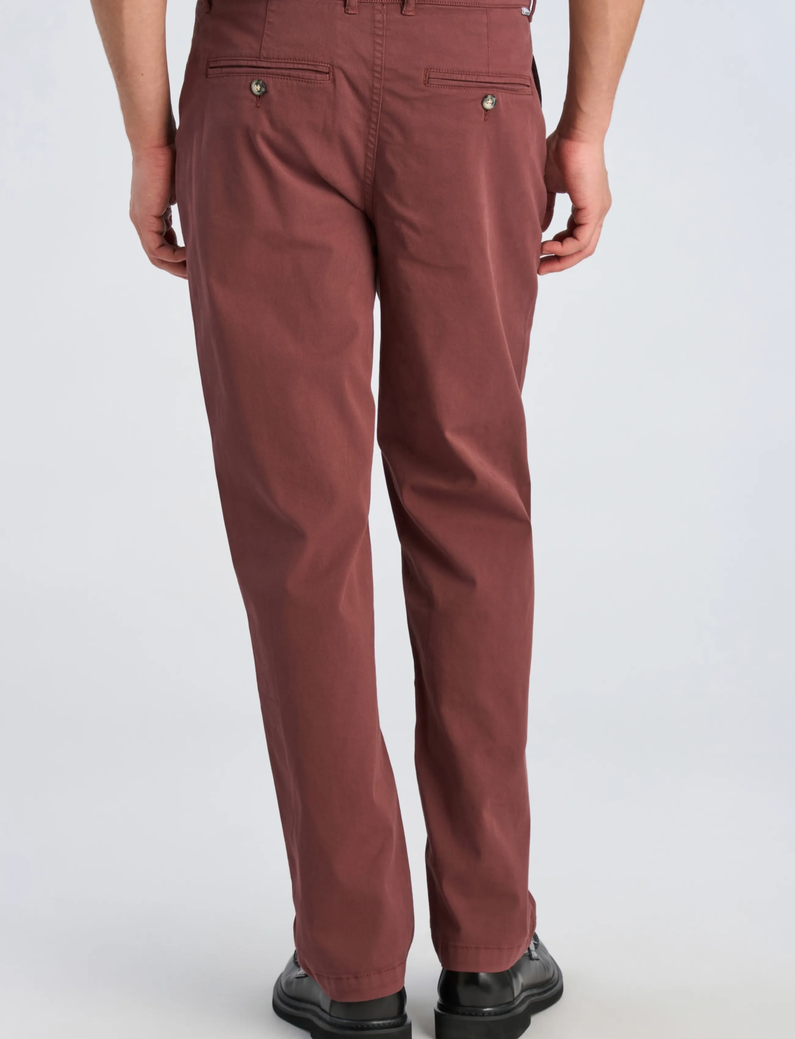 Lindbergh - Superflex chino pants - vabaajapüksid - burgundy - 4