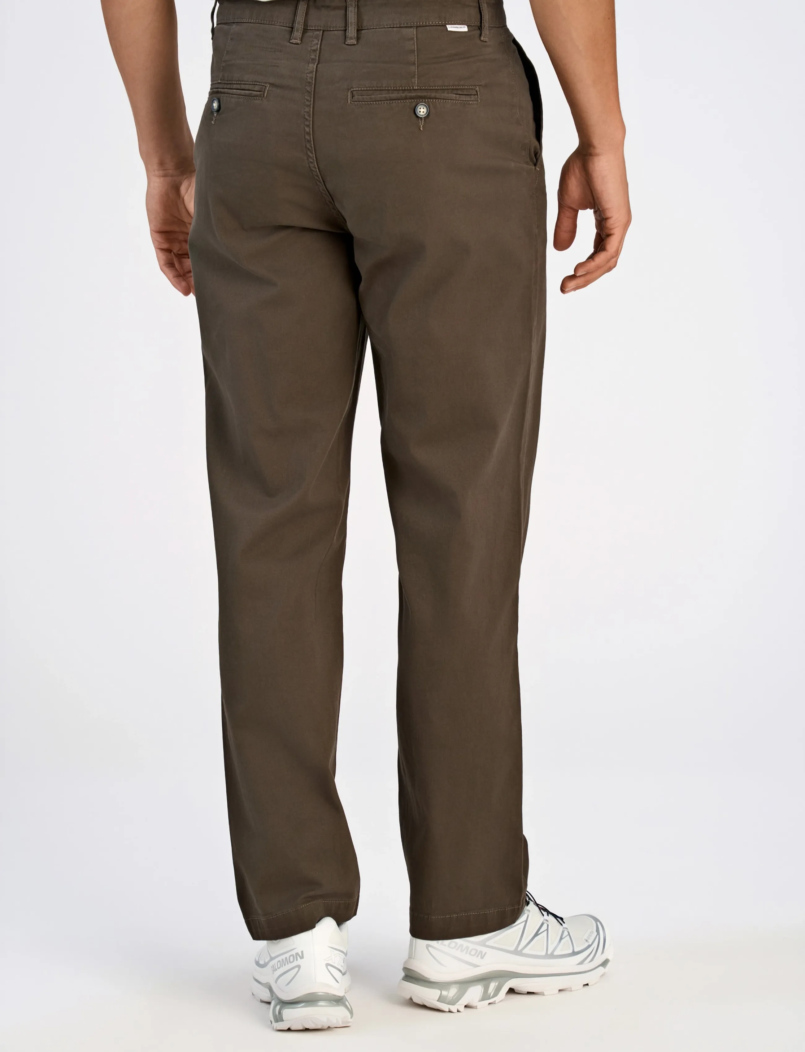 Lindbergh - Superflex chino pants - casual byxor - deep brown - 4
