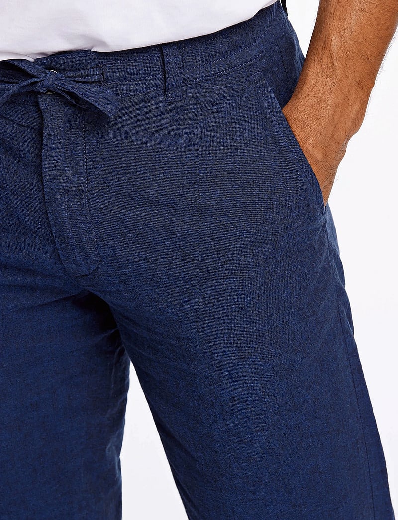 Lindbergh - Linen pants - hørbukser - dk blue - 5