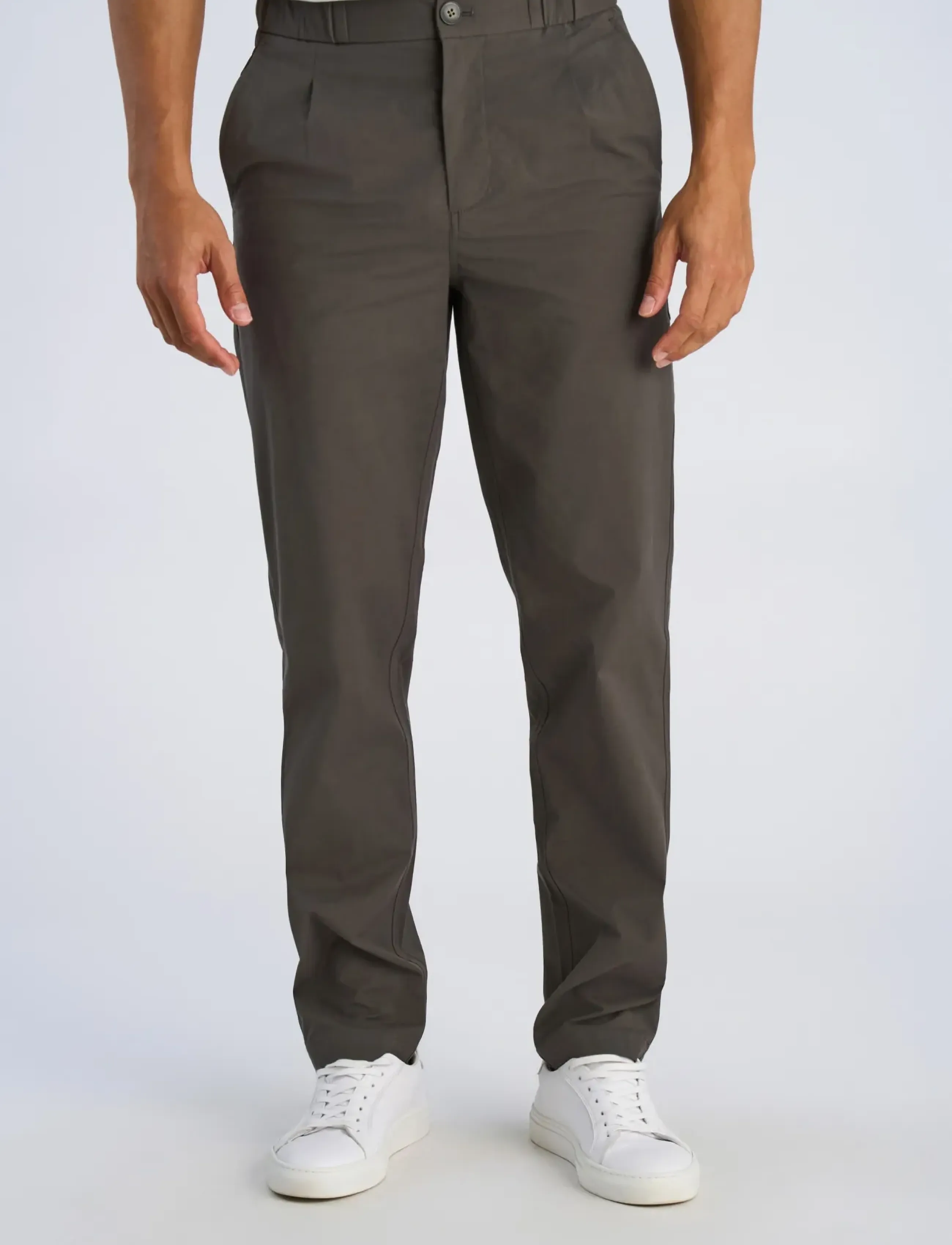 Lindbergh - Superflex paper touch pants - mehed - dk army - 3