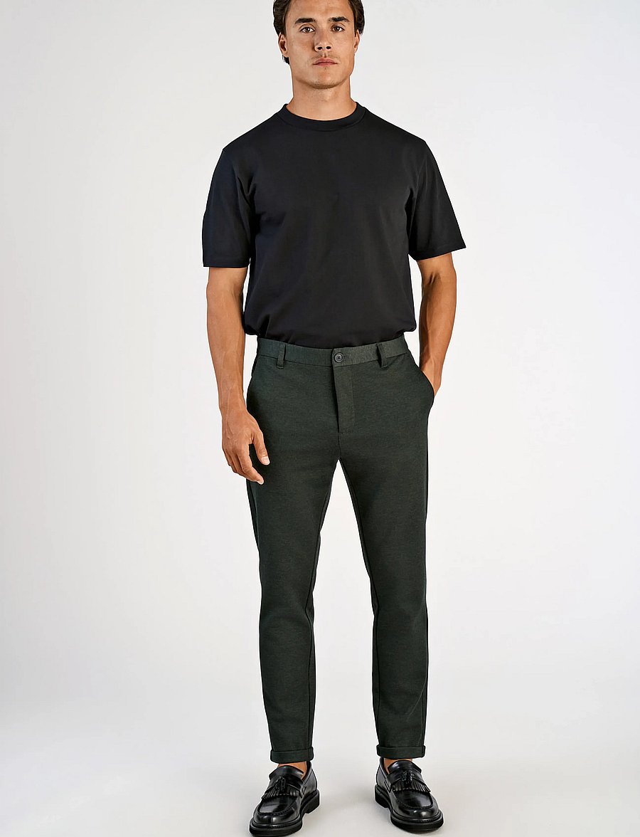 Lindbergh - Superflex knitted cropped pant - freizeithosen - army mix - 0