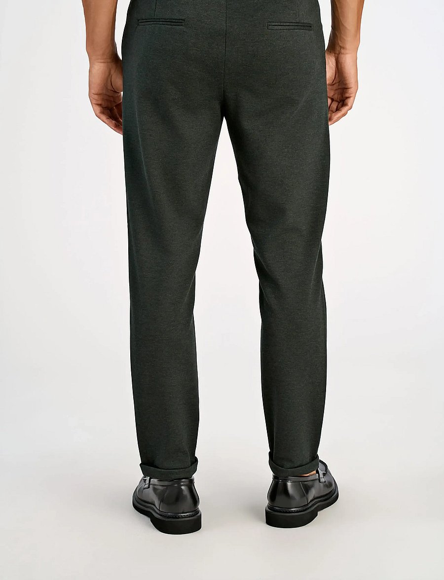 Lindbergh - Superflex knitted cropped pant - freizeithosen - army mix - 4