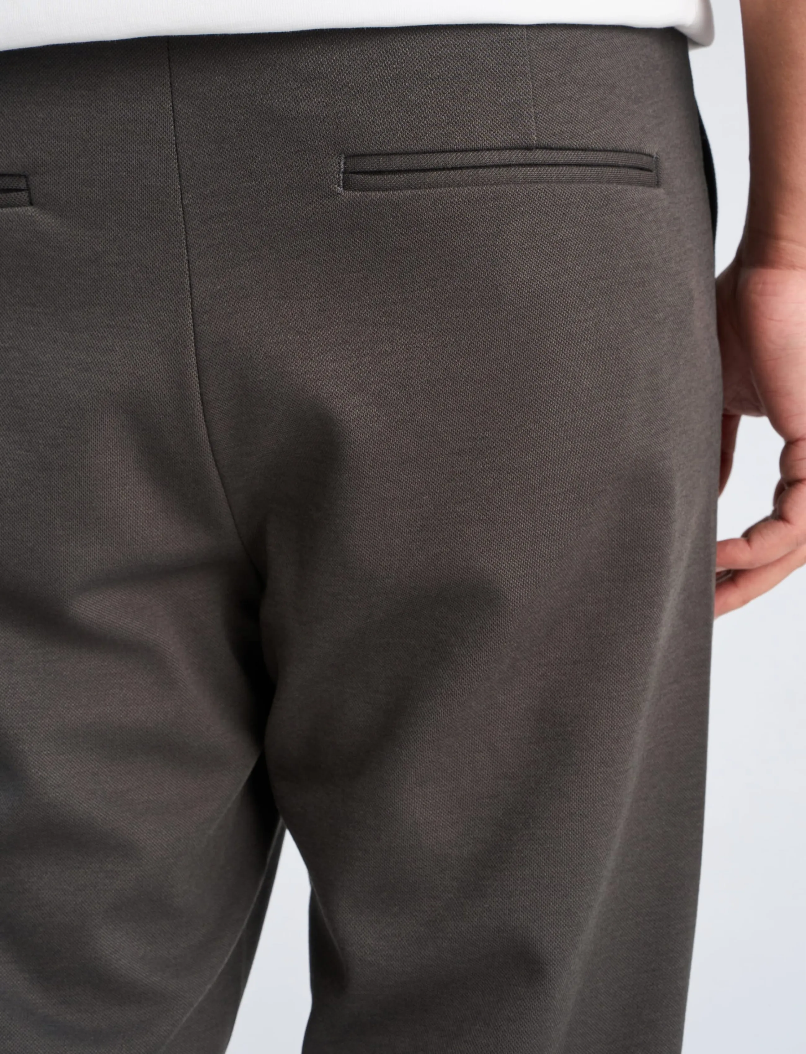 Lindbergh - Superflex knitted cropped pant - freizeithosen - ink grey - 5