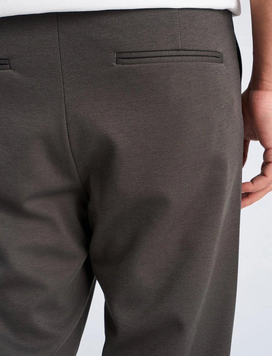 Lindbergh - Superflex knitted cropped pant - freizeithosen - ink grey - 5