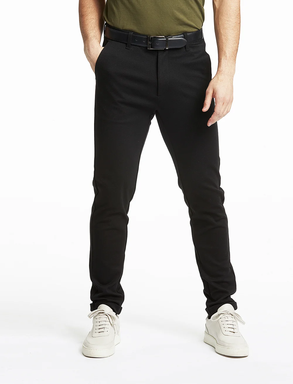 Lindbergh - Superflex pant normal length - chinos - black - 3