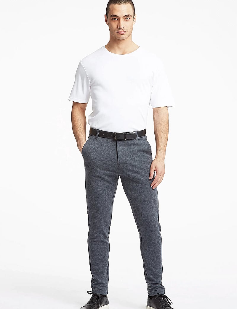 Lindbergh - Superflex pant normal length - chinos - blue mix - 4