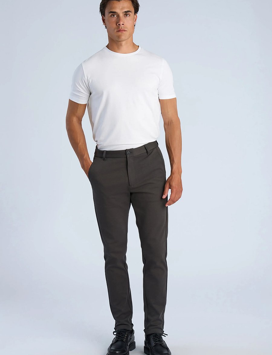 Lindbergh - Superflex pant normal length - chinos - ink grey - 0