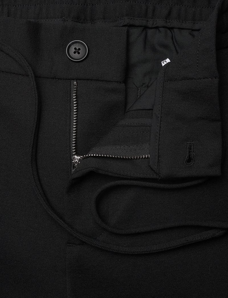 Lindbergh - Superflex relaxed fit pants - vabaaja püksid - black - 3