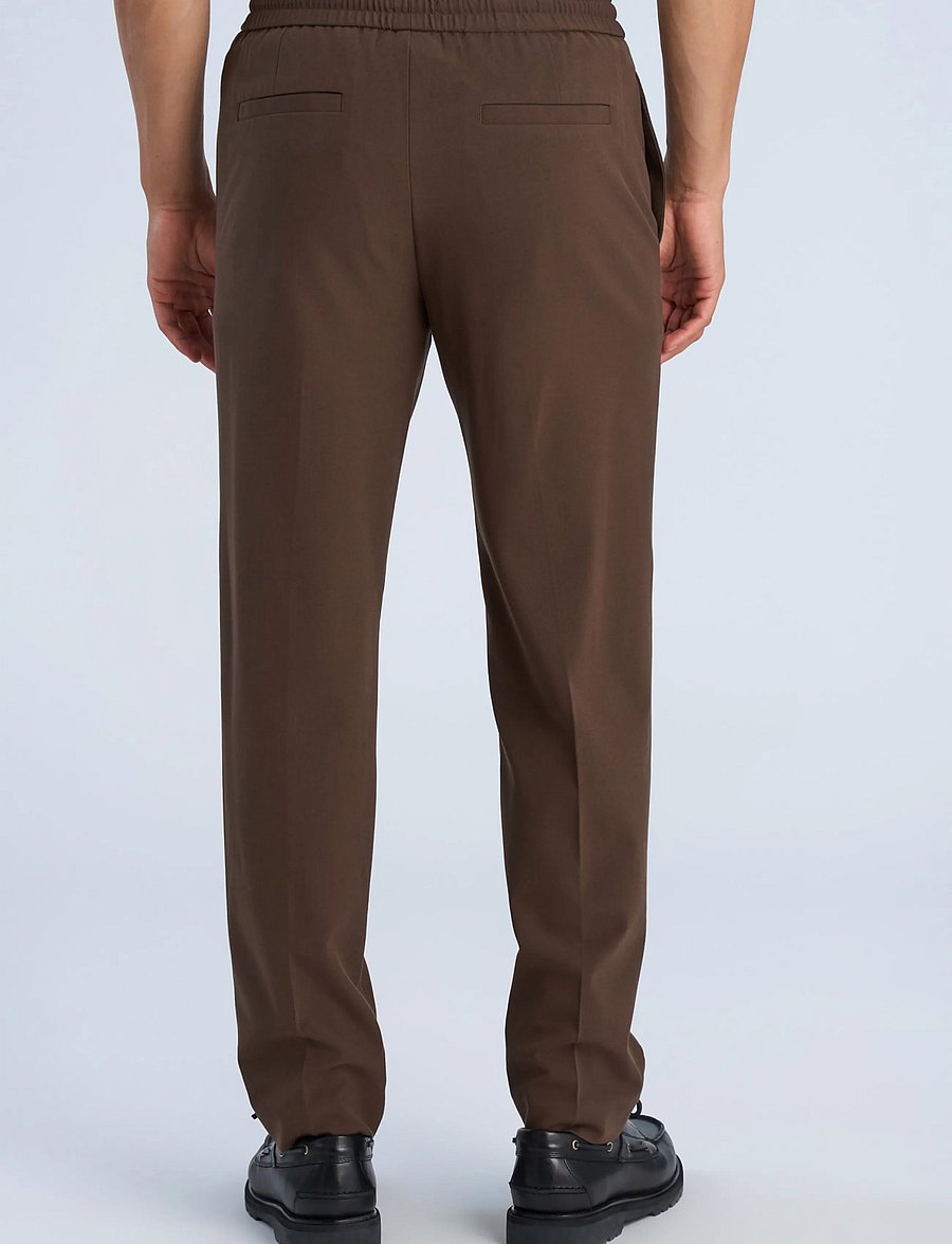 Lindbergh - Relaxed fit pants - freizeithosen - deep brown - 4