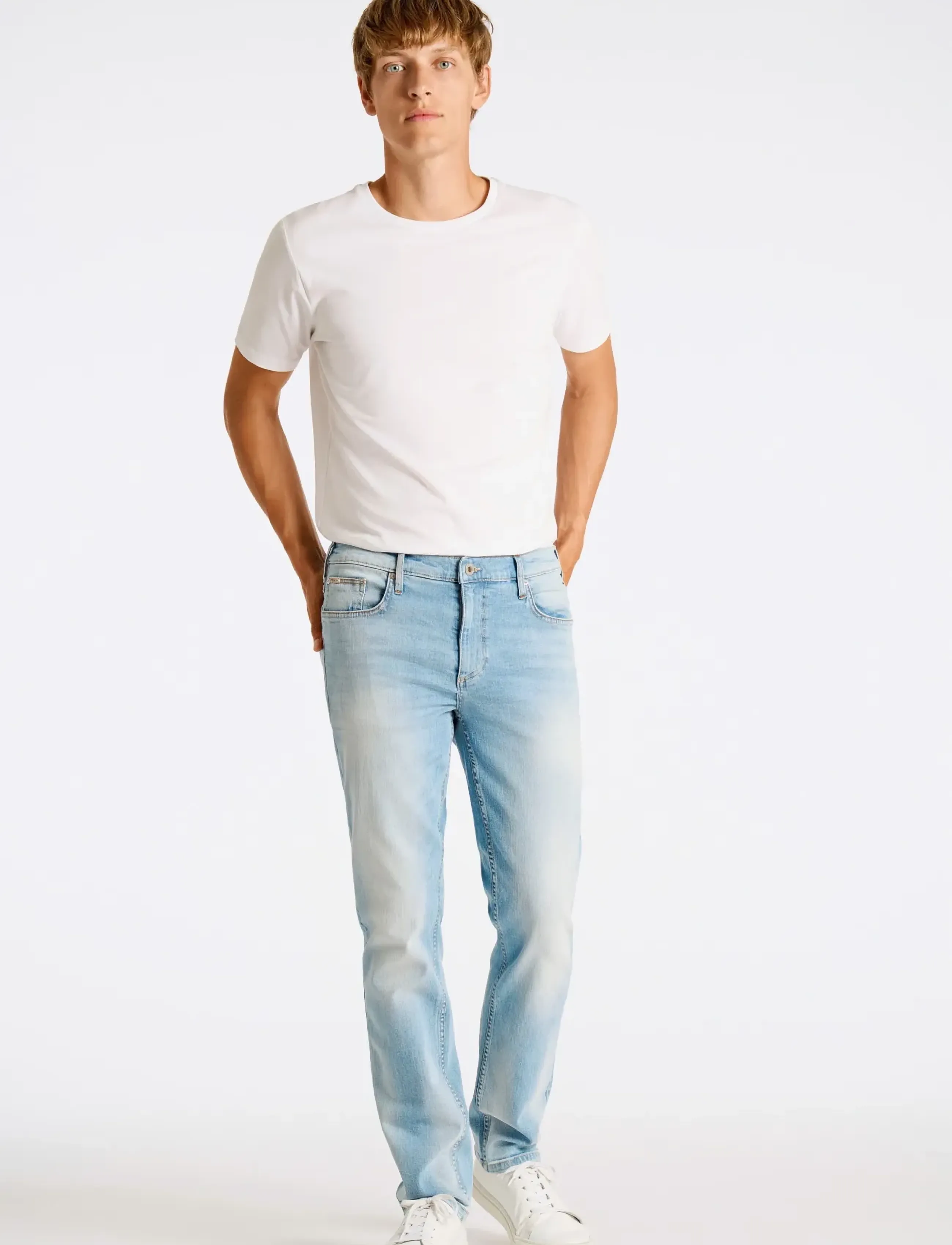 Lindbergh Stretch jeans - Slim jeans - SUN BLEACHED BLUE / blue