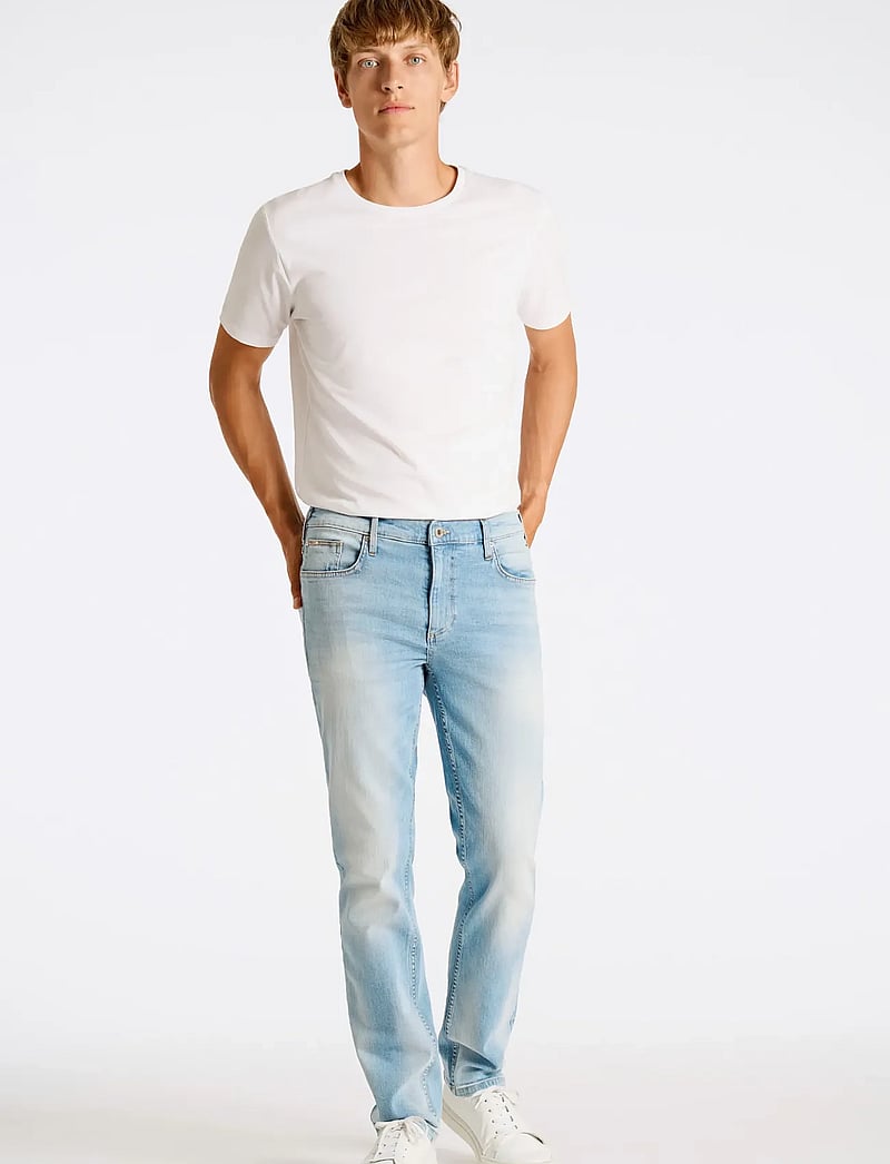 Lindbergh - Stretch jeans - tapered jeans - sun bleached blue - 0