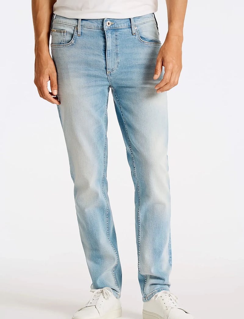 Lindbergh - Stretch jeans - tapered jeans - sun bleached blue - 3