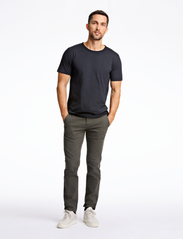Lindbergh - Structure superflex chinos - chino's - army - 2