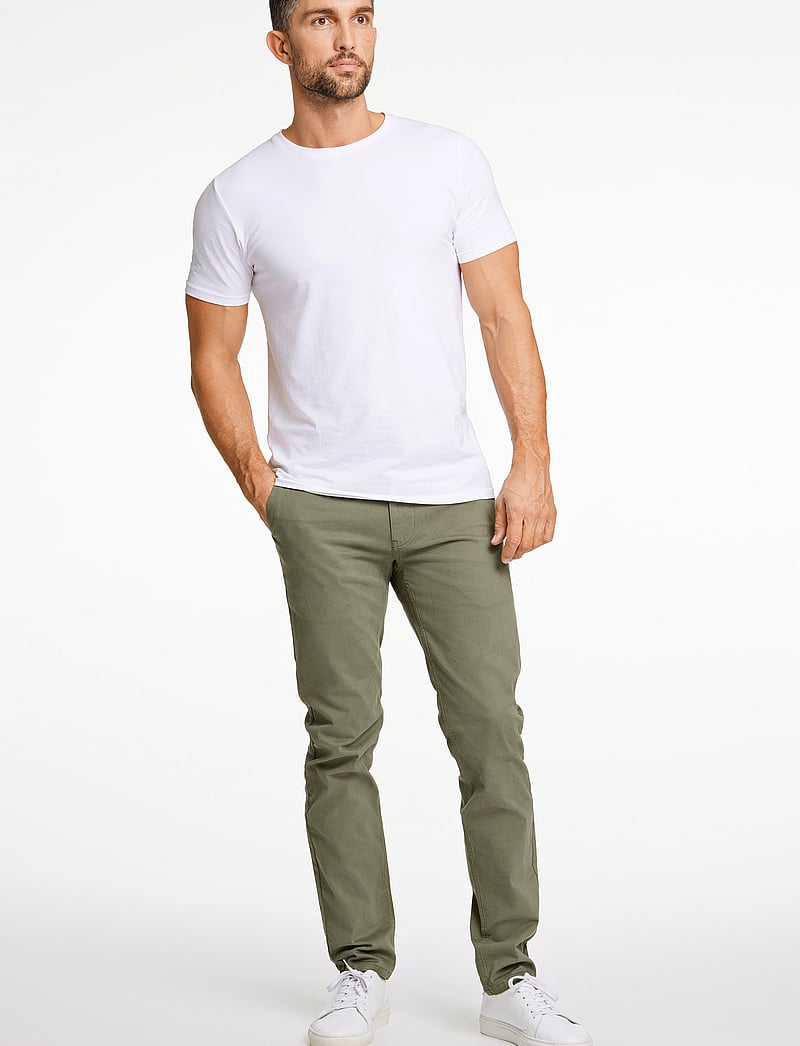 Lindbergh - Superflex Chino - chino püksid - army - 4